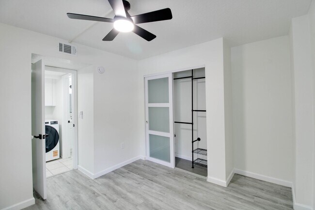 Building Photo - 1064 Lotus Pkwy