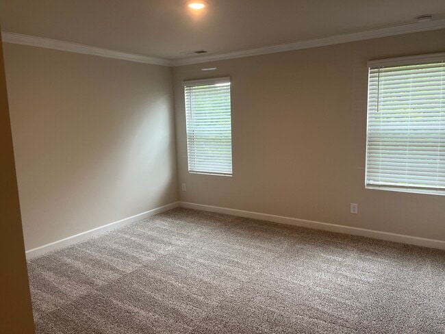 Building Photo - 2336 Belterra Dr