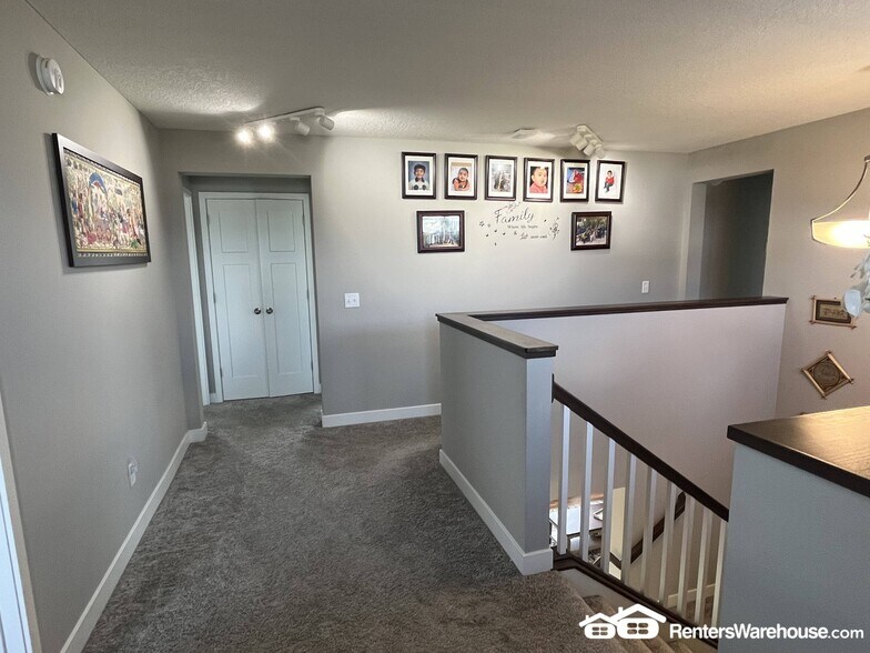 Building Photo - 18394 Greenstone Way