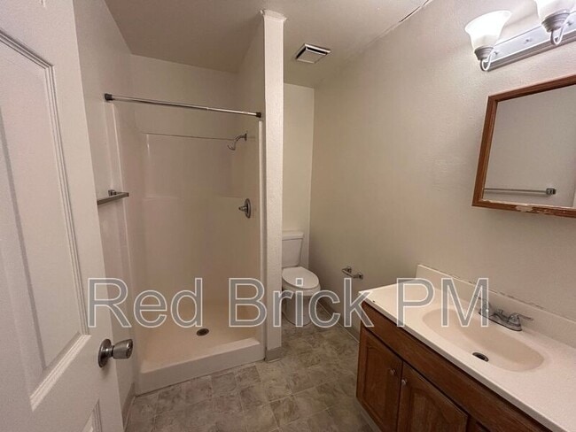 Building Photo - 1302 Frankfort Ct