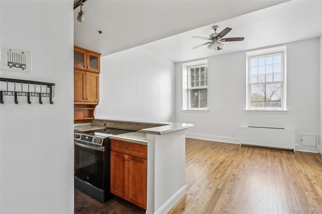 Building Photo - 3208 Villa at the Woods