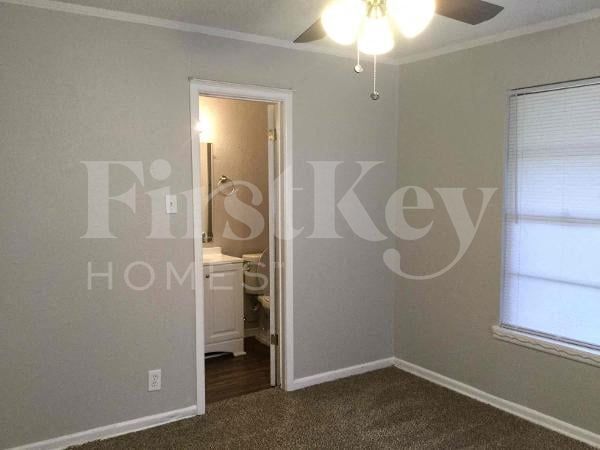 Building Photo - 7000 Meadowbrook Dr