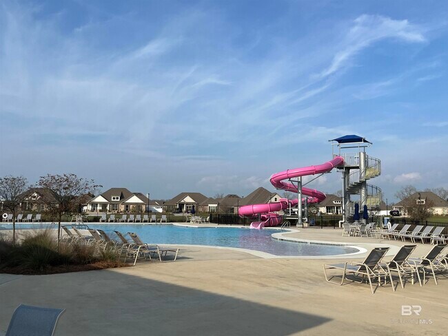 Building Photo - 10762 Winning Colors Trl