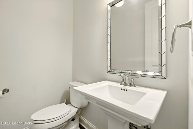 Building Photo - 8707 Featherbell Blvd