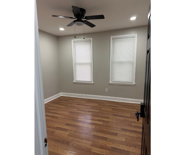 Building Photo - 617 Glenwood Ave