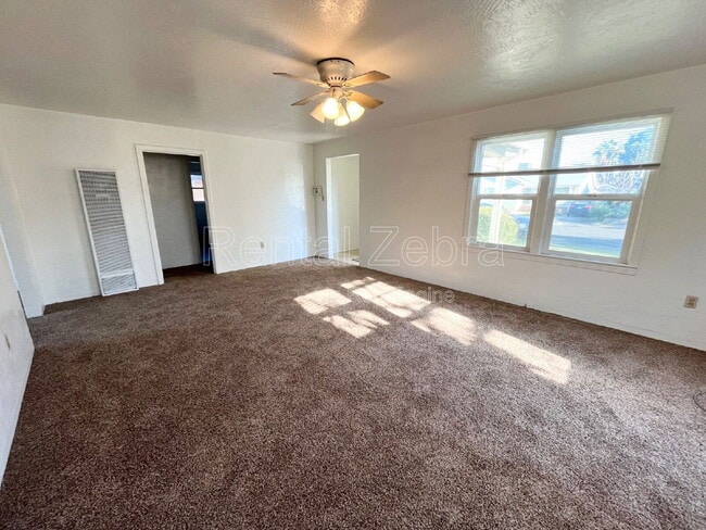 Building Photo - 2135 Orchard Ln