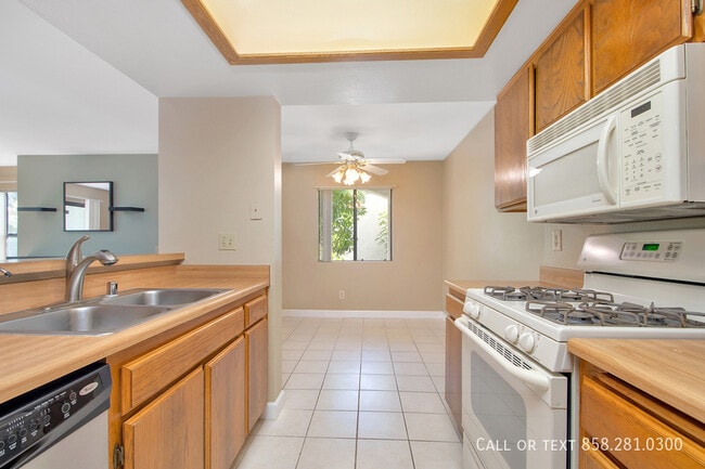 Building Photo - 9322 Twin Trails Dr