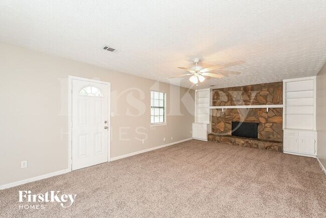 Building Photo - 2848 Maple Grove Dr