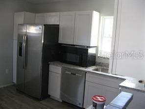 Building Photo - 1228 Pineview Ave