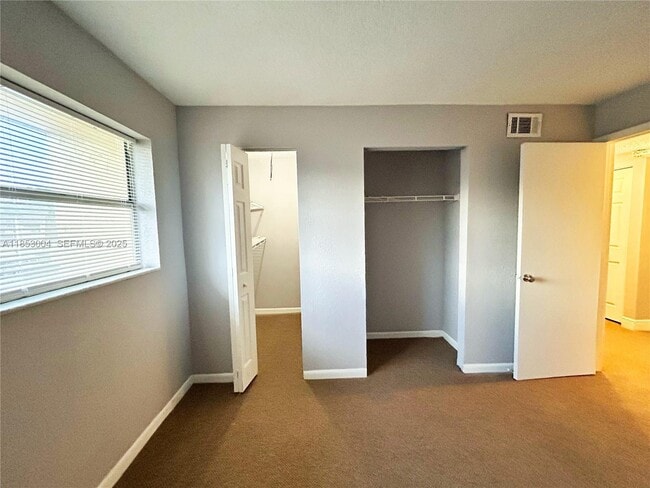 Building Photo - 5603 Blueberry Ct