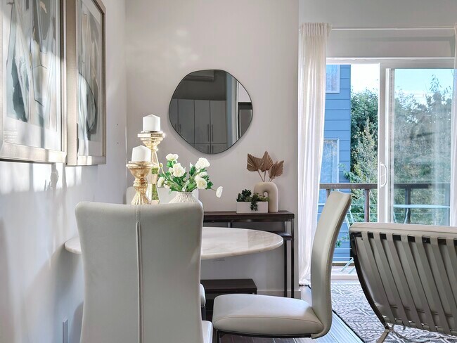 Building Photo - 1525 NW 60th St