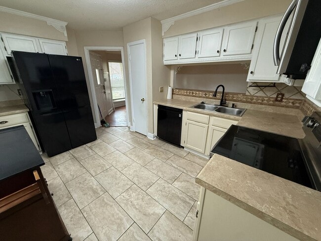 Building Photo - Freshly updated 4/2 in the heart of Spring, TX