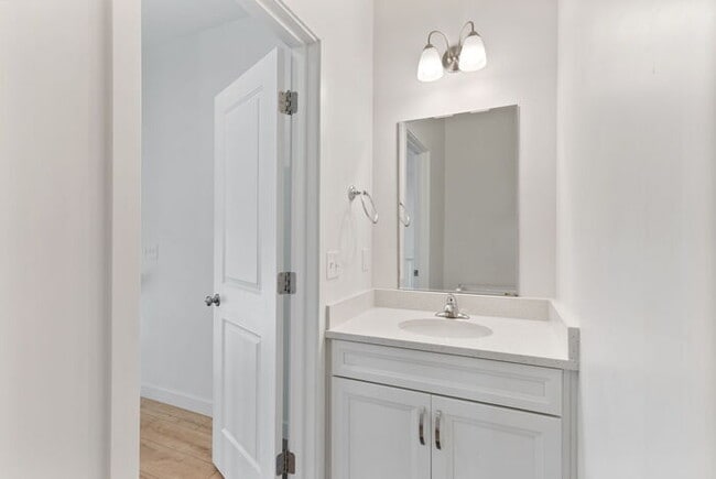 Building Photo - Coming Soon!