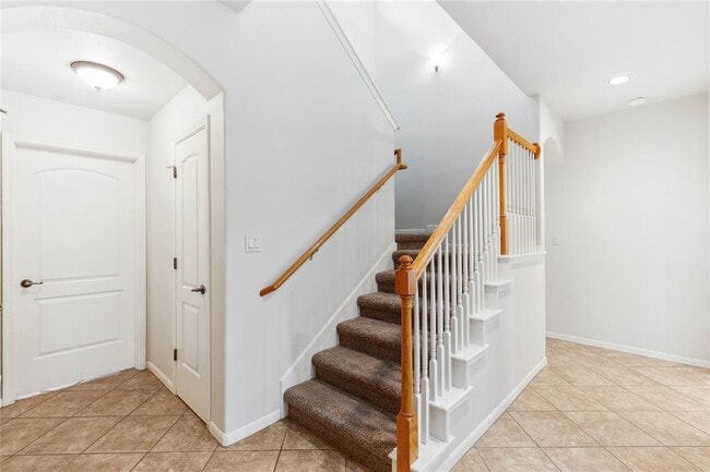 Building Photo - 15308 Gebron Dr