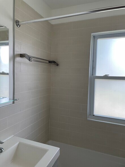 Bathroom - 500 2nd St