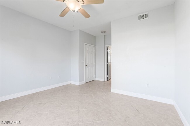 Building Photo - 11550 Villa Grand