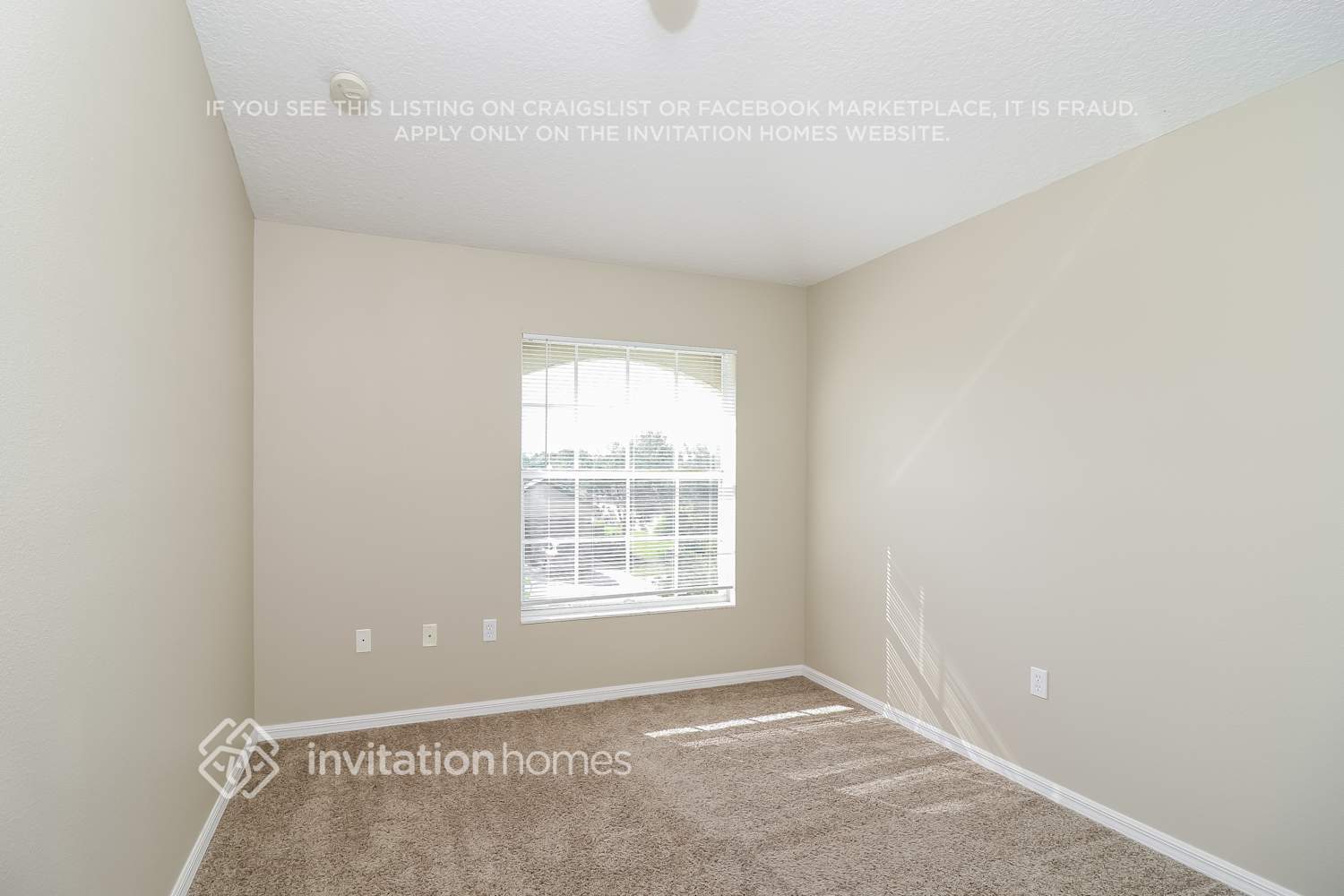 Building Photo - 6210 Blue Runner Ct