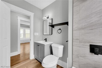 Building Photo - 2638 E 126th St