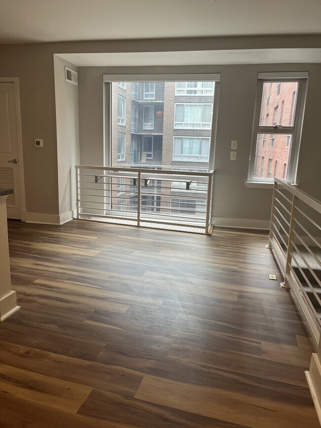 Building Photo - 1209 13th St NW