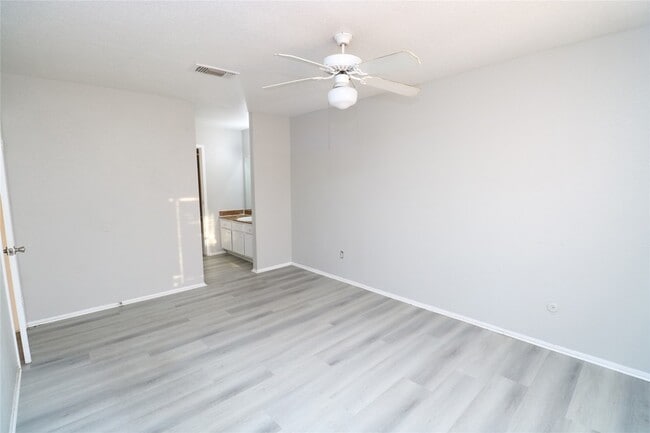 Building Photo - 12659 Ashford Meadow Dr