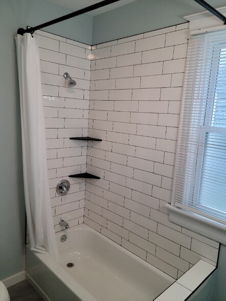 Building Photo - 309 14th St