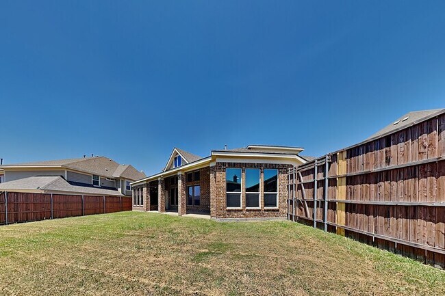 Building Photo - 3006 Knightsbridge Ln