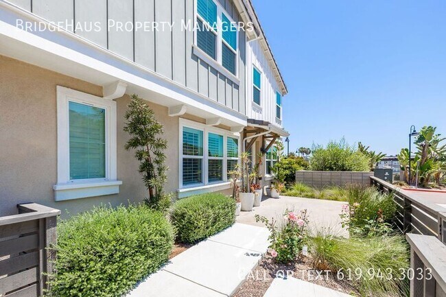Building Photo - 1105 Hibiscus Way