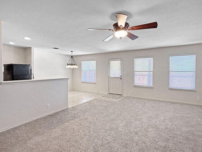 Building Photo - Charming 4-Bedroom Living in Desirable Converse Area