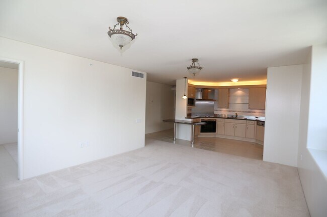 Primary Photo - Hawaiki Tower - 2 bedroom, 2 bath with 2 c...