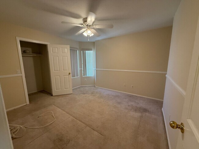 Building Photo - Beautiful Spring Valley Lake Home, 3 Bedrooms, 2 Bathrooms, New Paint