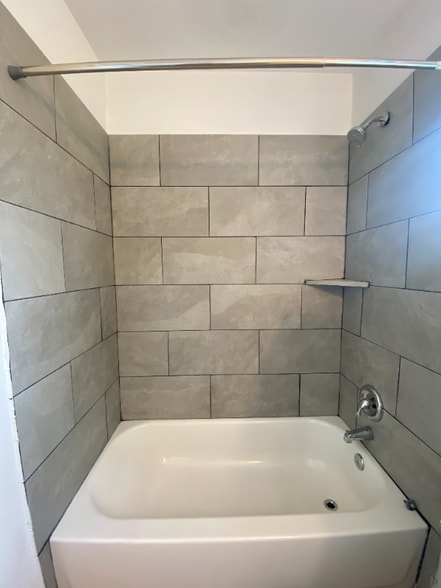 Building Photo - 201 Harmons Way