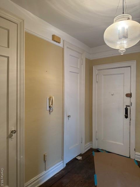 Building Photo - 12 Hamilton Pl