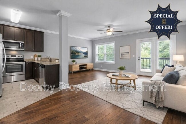 Building Photo - 717 Ladd Ave