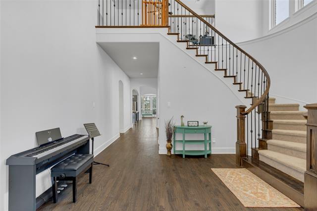 Building Photo - 5811 Lightfoot Ln