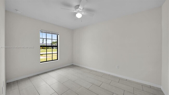 Building Photo - 1413 Academy Blvd