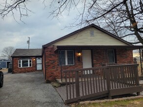 Building Photo - 3425 Campbell St