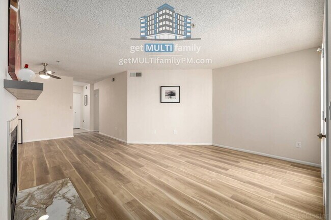 Building Photo - 11640 N 51st Ave