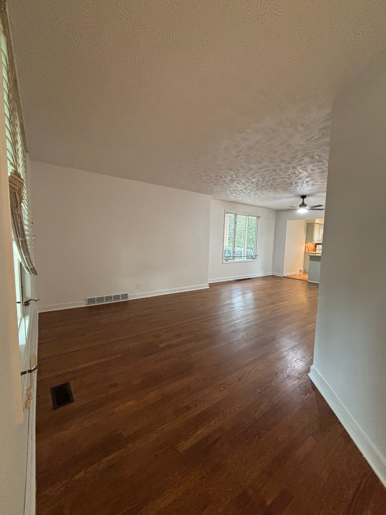 Living Room - 4312 Marcy St