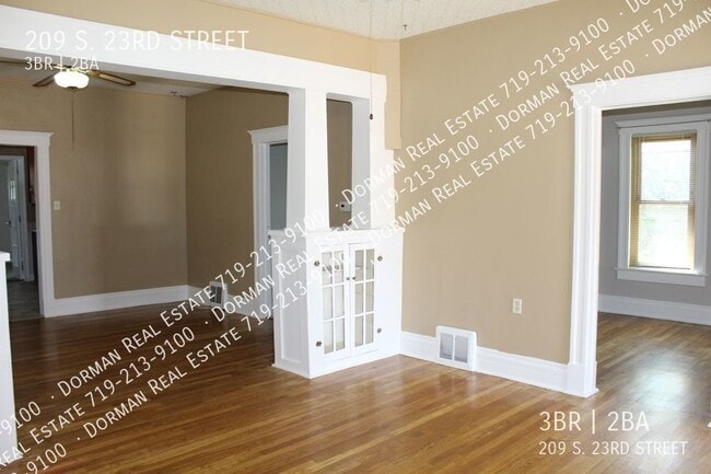 Building Photo - 209 S 23rd St