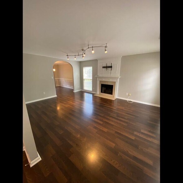 Building Photo - 9934 Gray Dove Ct