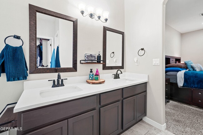 Building Photo - 14709 Tierra Garcia Dr
