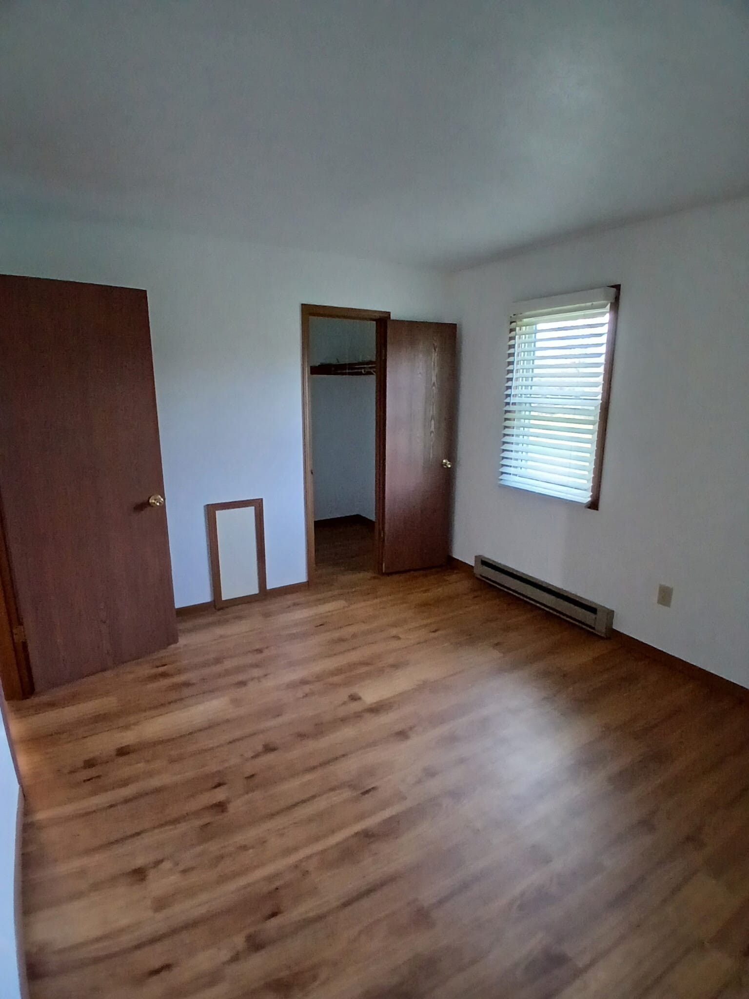 Building Photo - 1323 Spring Village Dr