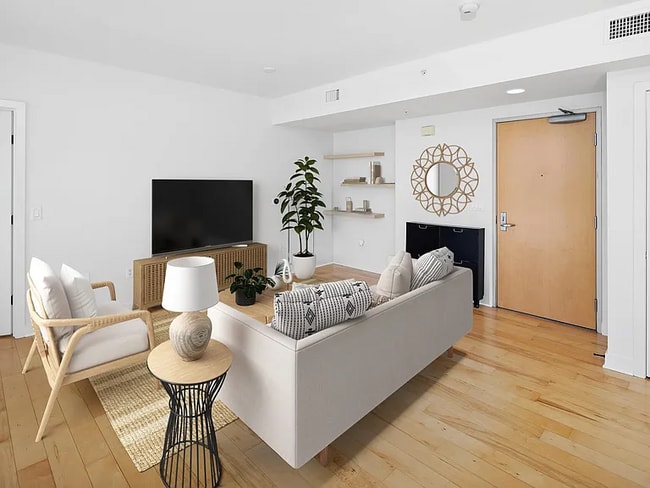 Building Photo - 3812 Park Blvd