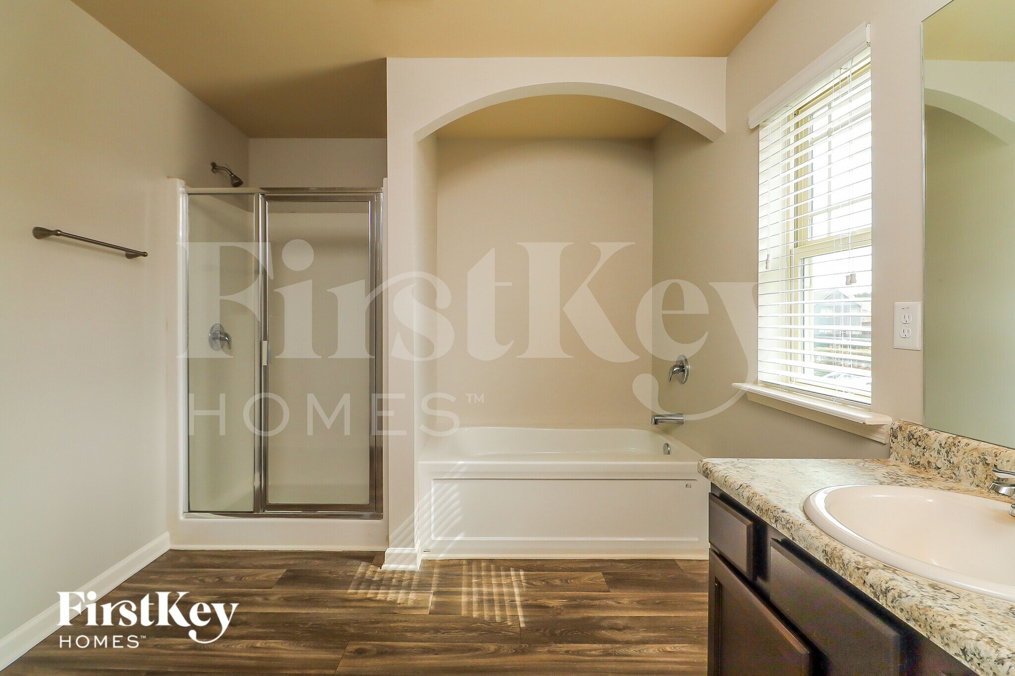 Building Photo - 730 Galveston Way