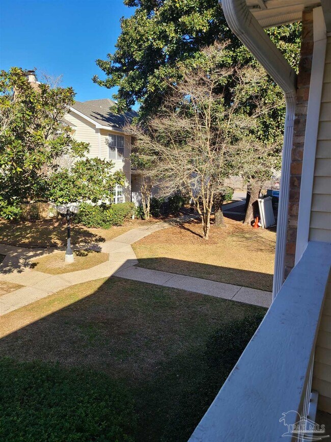 Building Photo - 501 E Burgess Rd