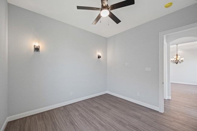 Building Photo - 12587 St Ann Ct