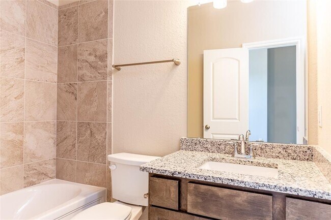 Building Photo - 5546 Sallow Bay Ln