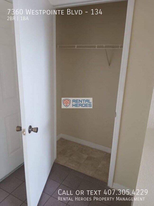 Building Photo - 7360 Westpointe Blvd