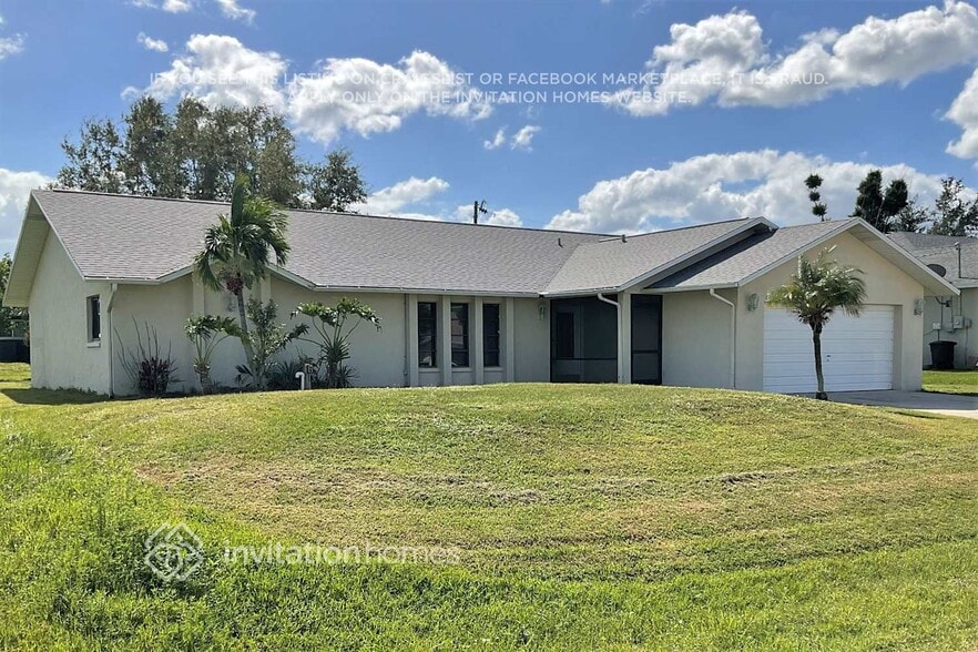 Building Photo - 1142 SW 14th St