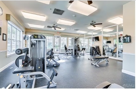 Building Photo - 3223 Edward Stec Blvd